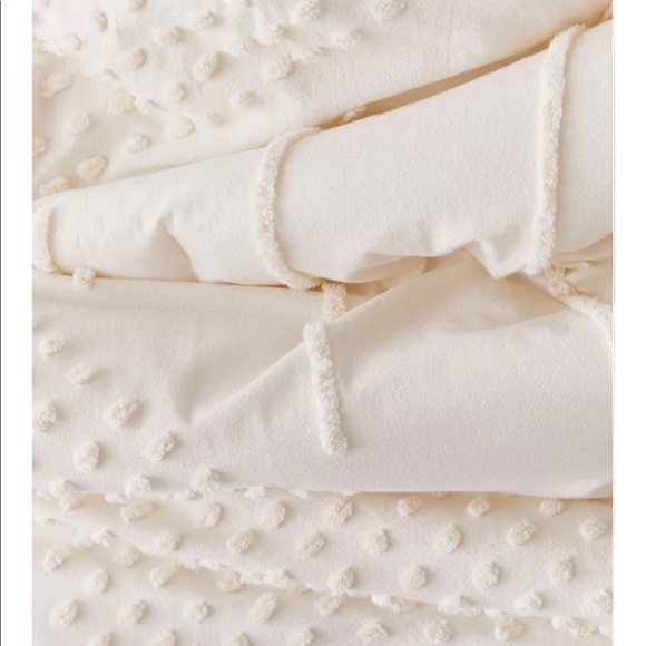 Urban Outfitters comforter set - Picture 3 of 4